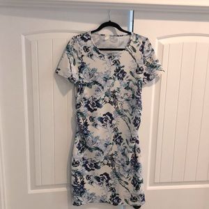 Ivory floral fitted maternity dress